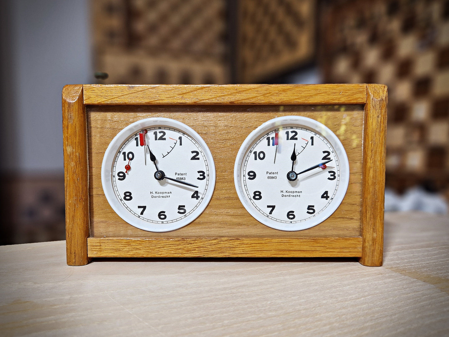 Koopman1972 chess clock mechanical and wood